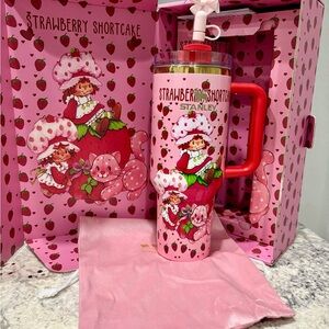 Stanley Strawberry Shortcake Tumbler with Straw - Pink and Red
